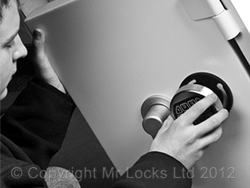 Newport Locksmith Safe Engineer